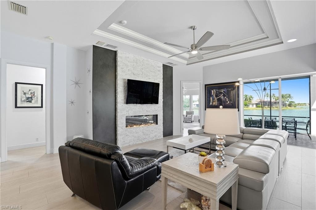 18361 Verona Lago DR, MIROMAR LAKES FL 33913-9