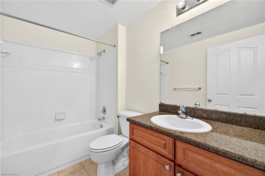 13010 Positano CIR # 108, NAPLES FL 34105-23