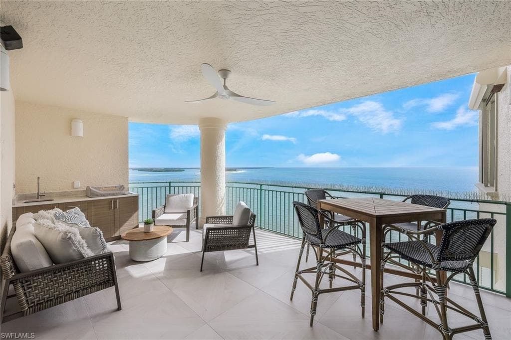 980 Cape Marco DR # 1304, MARCO ISLAND FL 34145-21