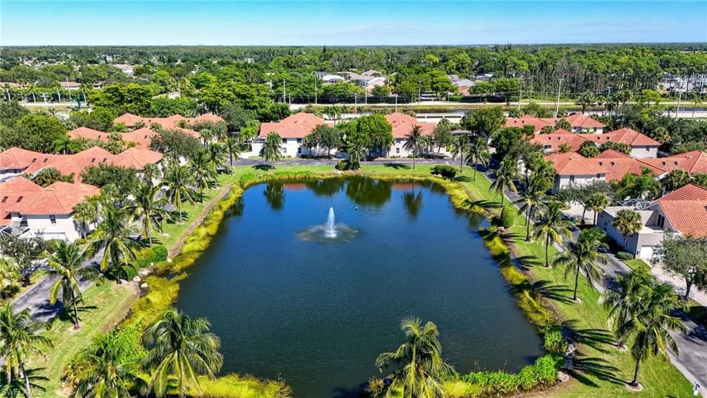 4293 Court LN # 15C, NAPLES FL 34109-39