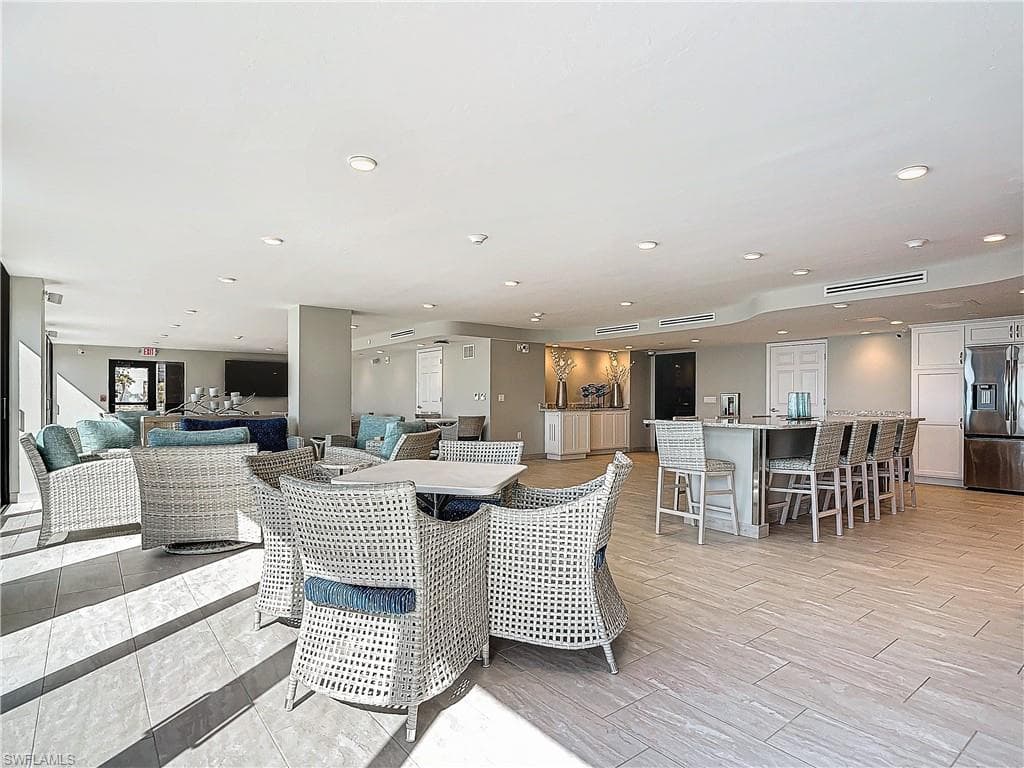 2800 Estero BLVD # 1006, FORT MYERS BEACH FL 33931-37