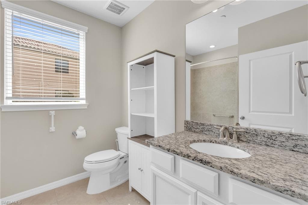 9385 Pocida CT # 101, NAPLES FL 34119-18