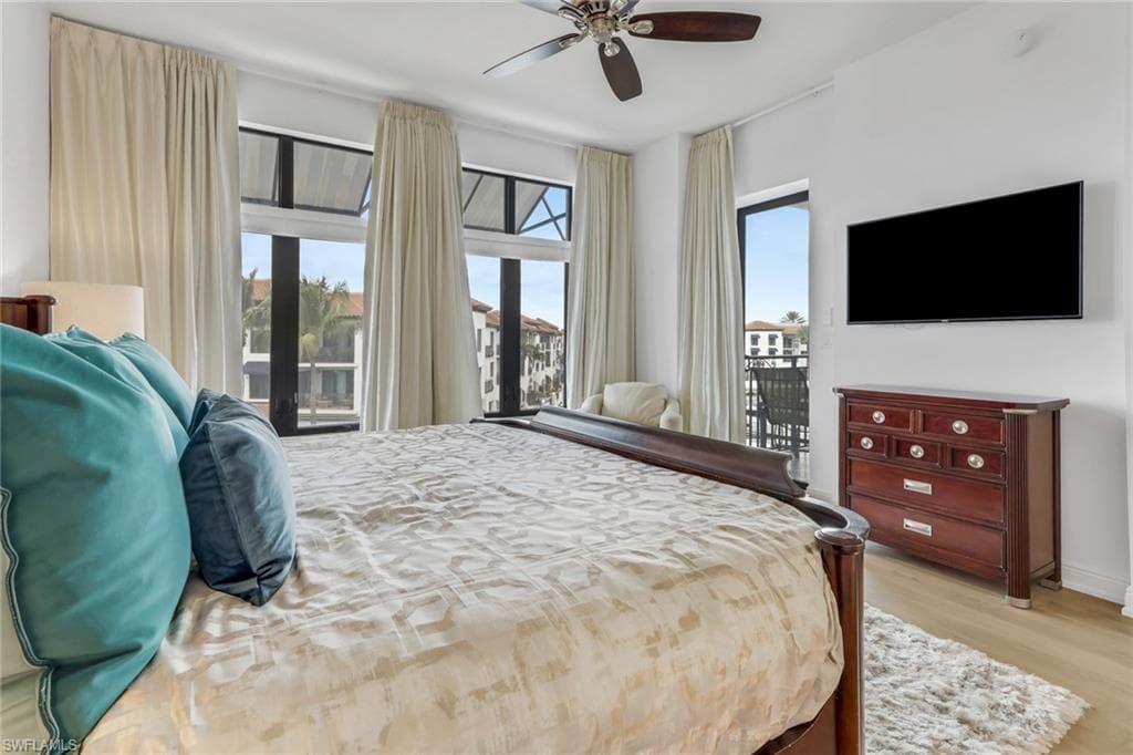 1540 5th AVE S # D303, NAPLES FL 34102-12