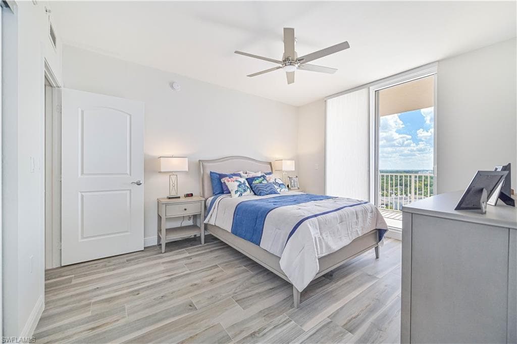 2104 W 1st ST # 1701, FORT MYERS FL 33901-32