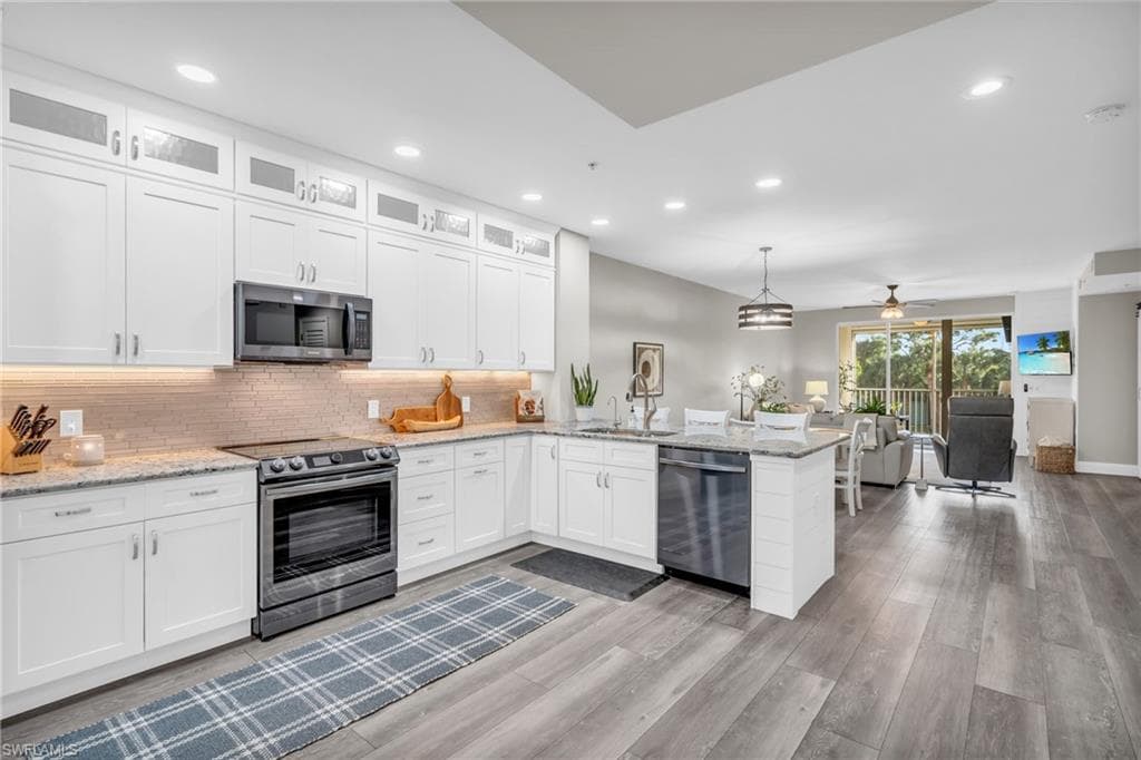 11041 Gulf Reflections DR # 203, FORT MYERS FL 33908-6