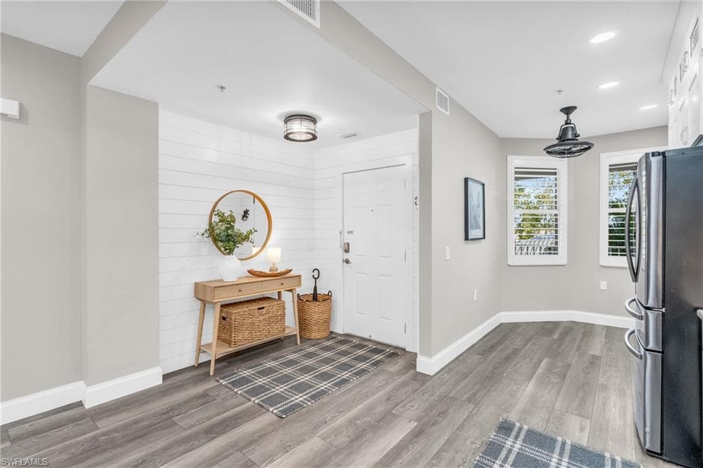 11041 Gulf Reflections DR # 203, FORT MYERS FL 33908-3