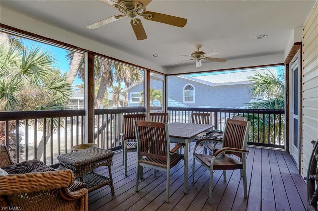 125 Gulfview AVE, FORT MYERS BEACH FL 33931-24