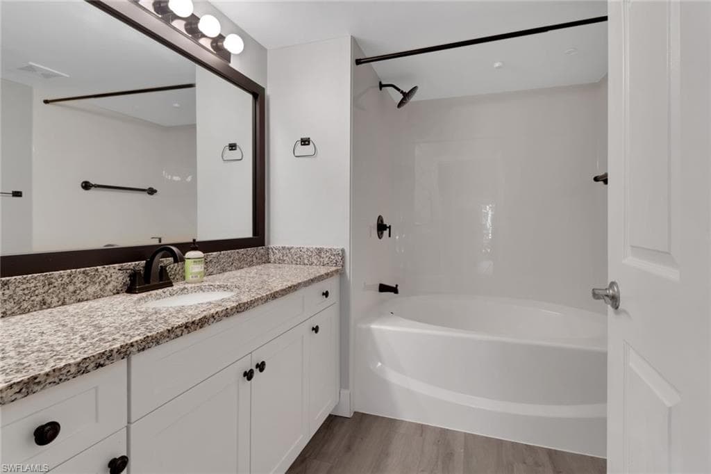 8659 River Homes LN # 1105, BONITA SPRINGS FL 34135-20