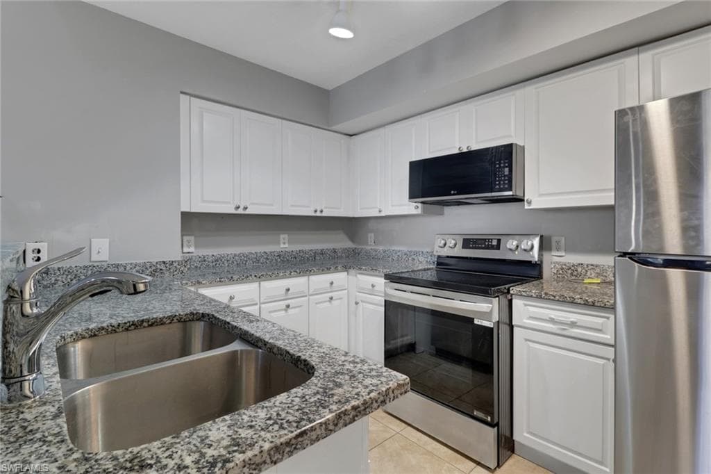 8659 River Homes LN # 1105, BONITA SPRINGS FL 34135-12