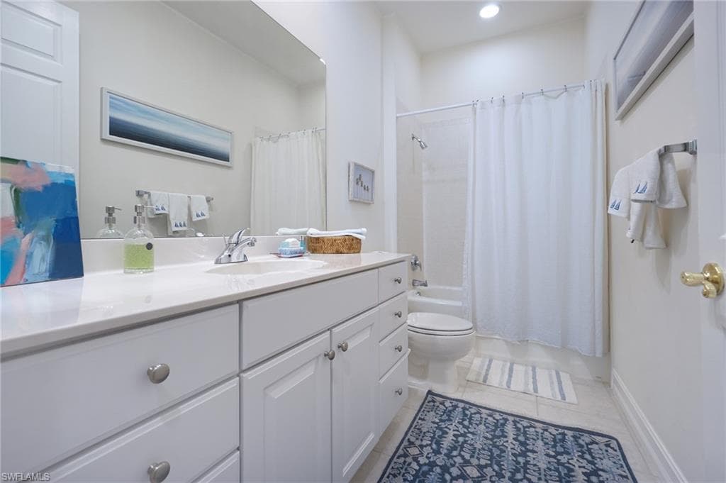 4740 Stratford CT # 1603, NAPLES FL 34105-11