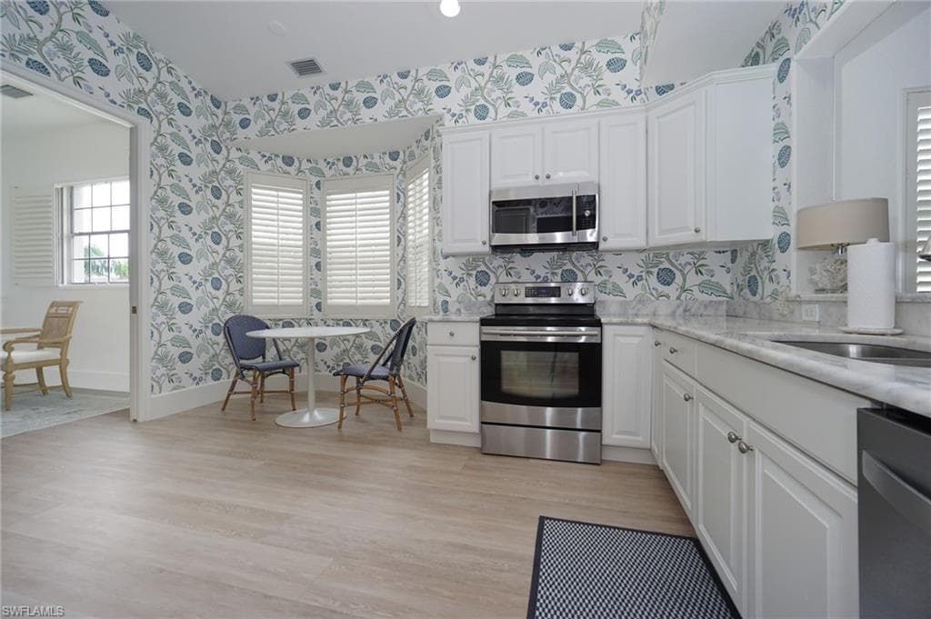 4740 Stratford CT # 1603, NAPLES FL 34105-6