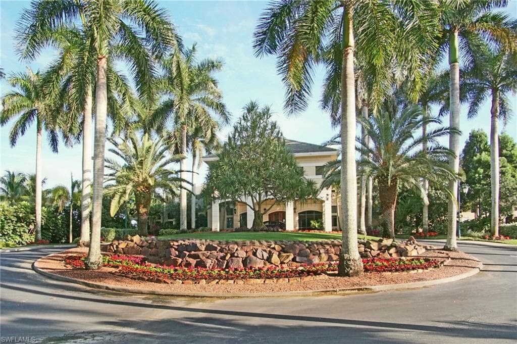 4740 Stratford CT # 1603, NAPLES FL 34105-17