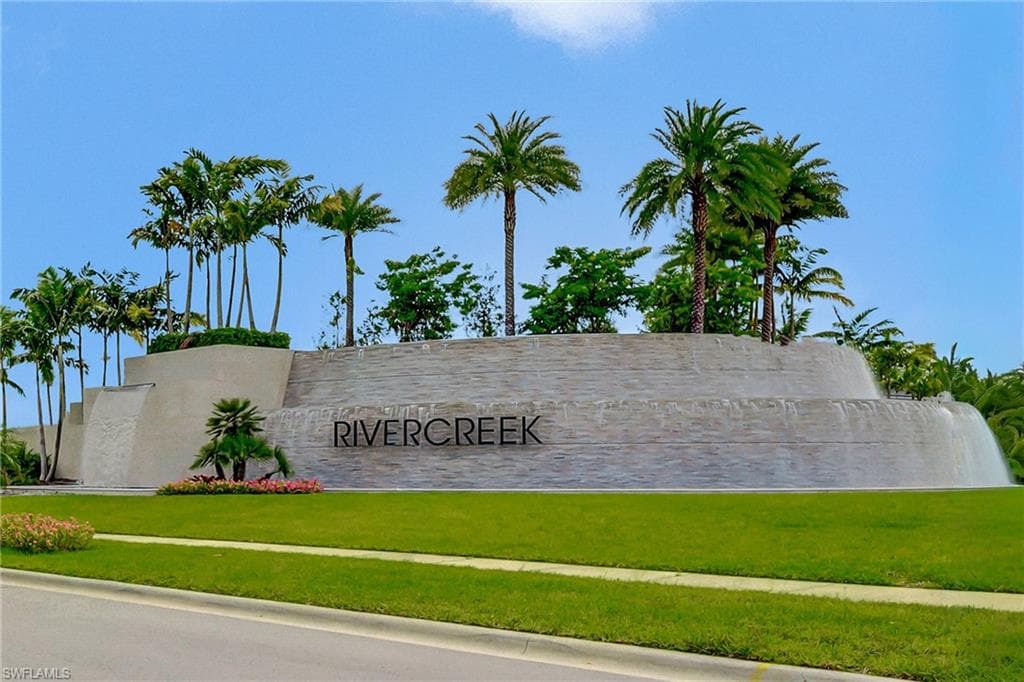 20337 Fair Oak LN, ESTERO FL 33928-1