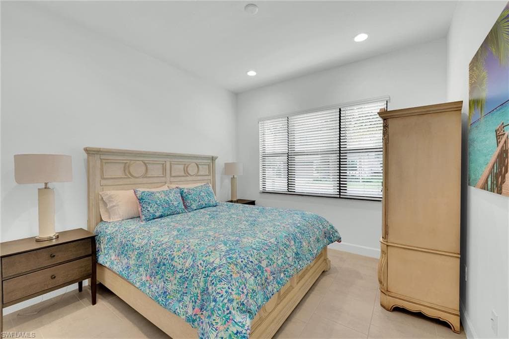 20337 Fair Oak LN, ESTERO FL 33928-12