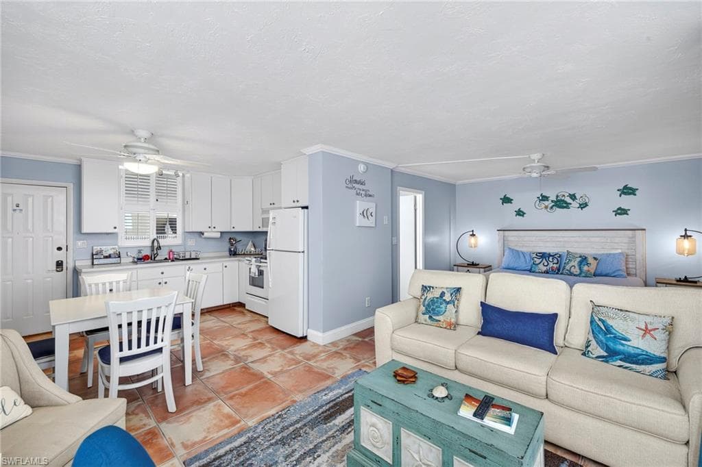 5700 Bonita Beach RD SW # 301, BONITA SPRINGS FL 34134-3