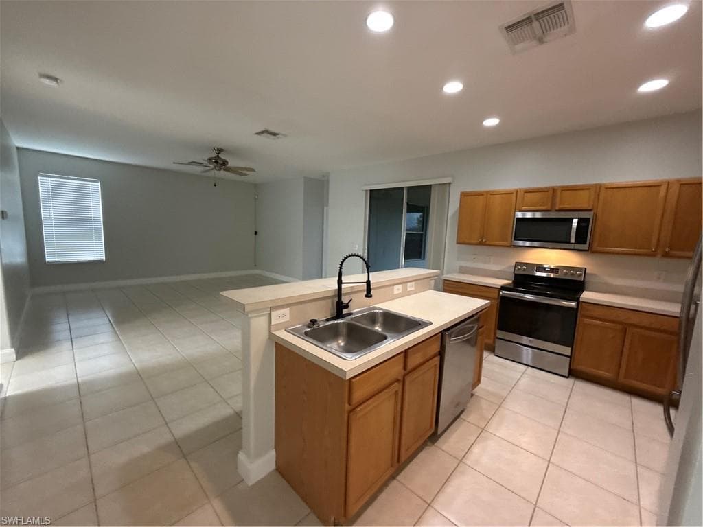 265 Richmond AVE S, LEHIGH ACRES FL 33936-12