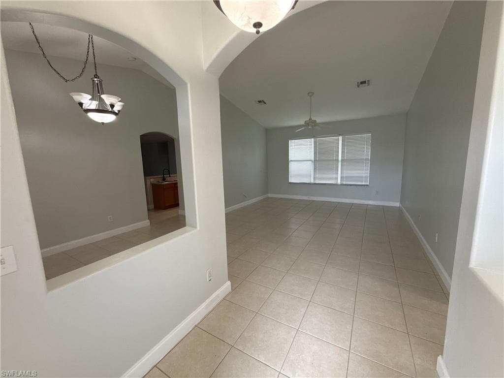 265 Richmond AVE S, LEHIGH ACRES FL 33936-3