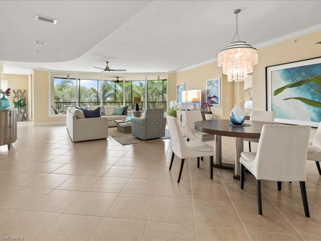 1050 BORGHESE LN 204-3
