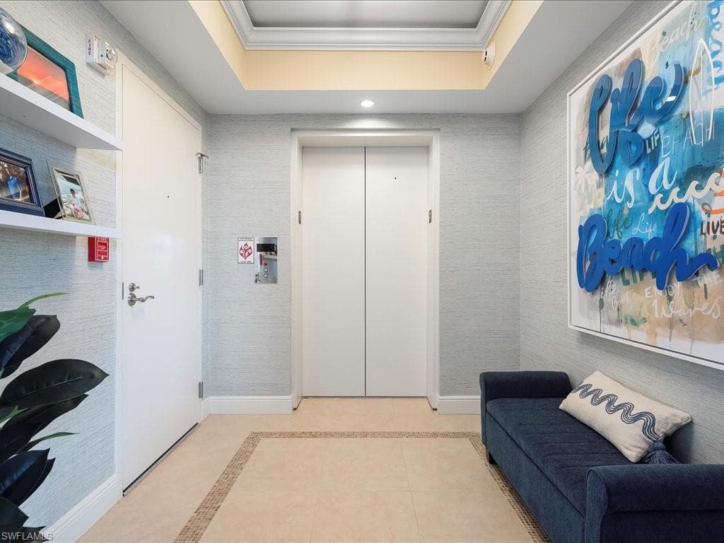 1050 BORGHESE LN 204-25