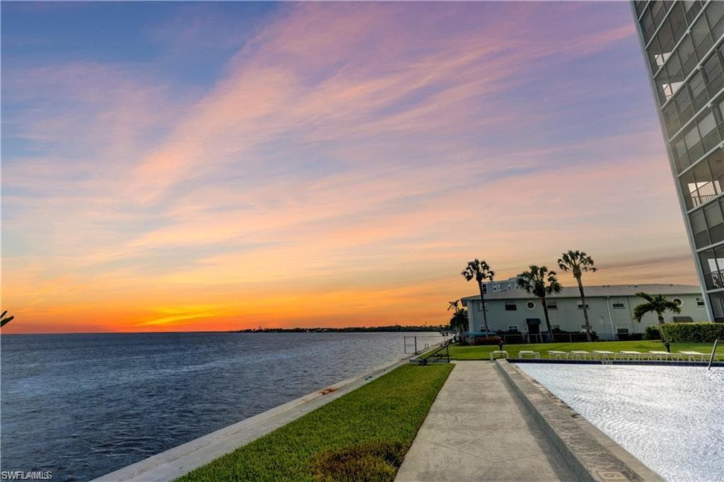 3300 N Key DR # 2C, NORTH FORT MYERS FL 33903-15
