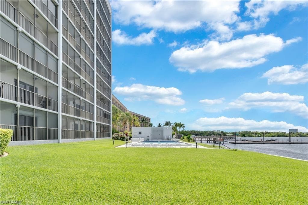 3300 N Key DR # 2C, NORTH FORT MYERS FL 33903-25