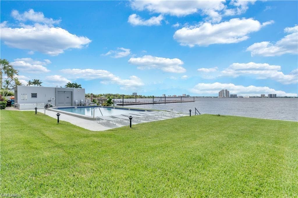3300 N Key DR # 2C, NORTH FORT MYERS FL 33903-23
