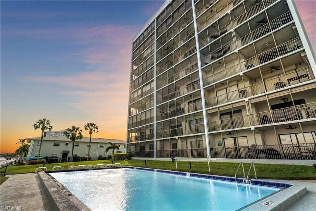 3300 N Key DR # 2C, NORTH FORT MYERS FL 33903-14