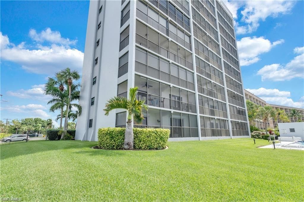 3300 N Key DR # 2C, NORTH FORT MYERS FL 33903-24