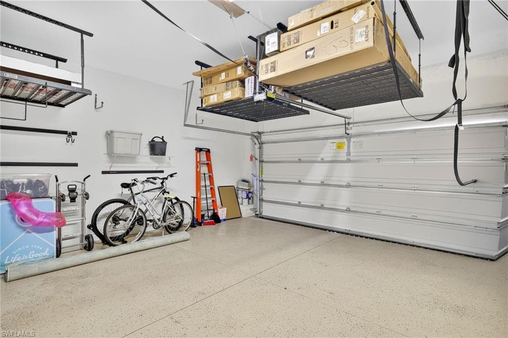 3604 Pilot CIR, NAPLES FL 34120-41