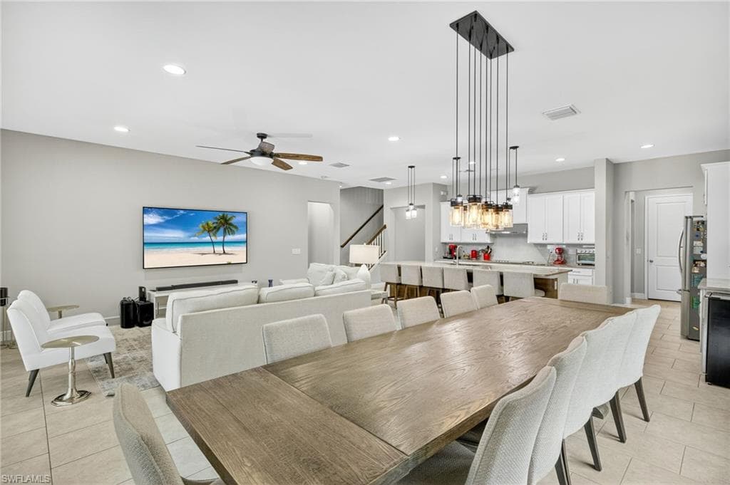 3604 Pilot CIR, NAPLES FL 34120-9