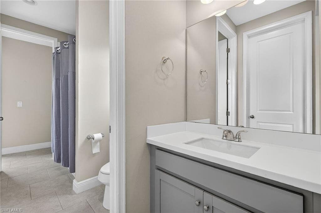 3604 Pilot CIR, NAPLES FL 34120-32