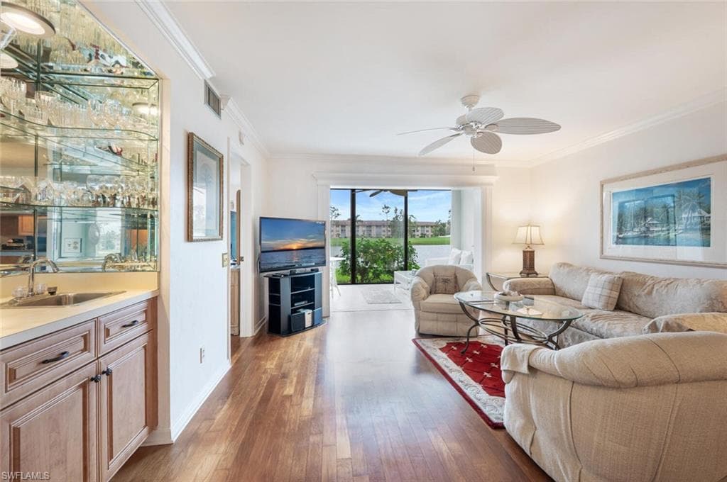 7300 Coventry CT # 606, NAPLES FL 34104-6