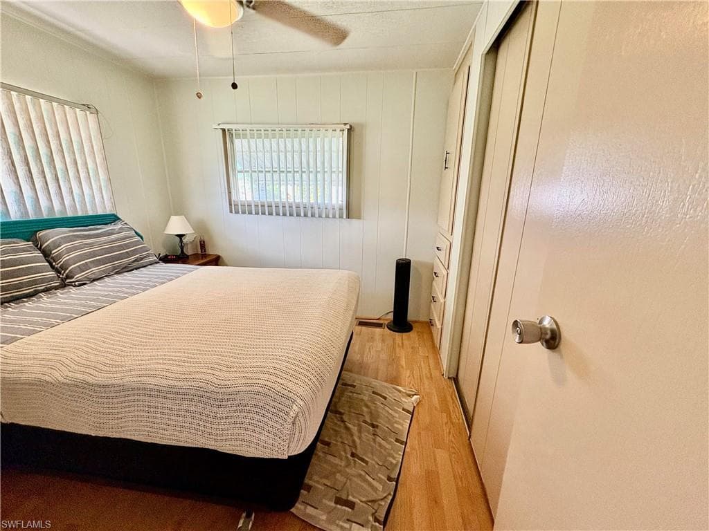 892 Homestead DR, NORTH FORT MYERS FL 33917-26