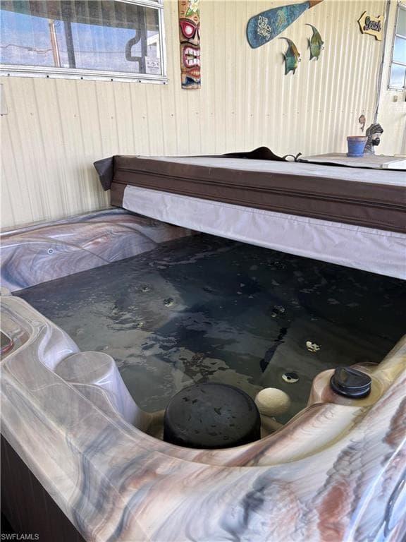 892 Homestead DR, NORTH FORT MYERS FL 33917-8