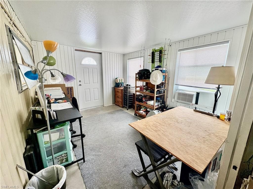 892 Homestead DR, NORTH FORT MYERS FL 33917-23