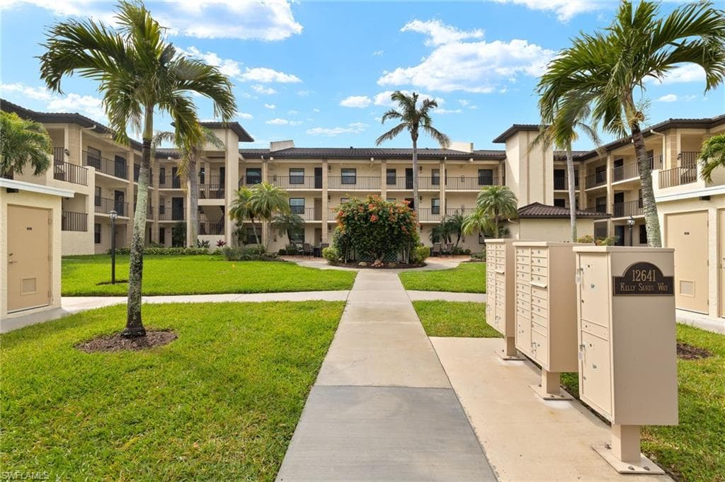 12641 Kelly Sands WAY # 203, FORT MYERS FL 33908-20