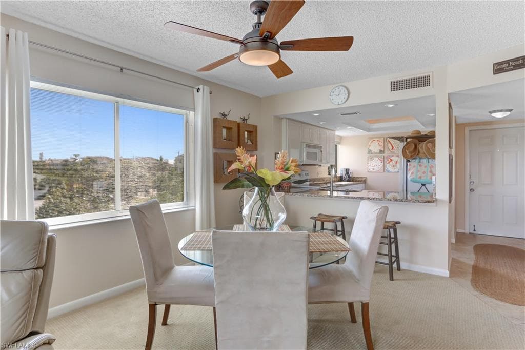 26371 Hickory BLVD # 304, BONITA SPRINGS FL 34134-9