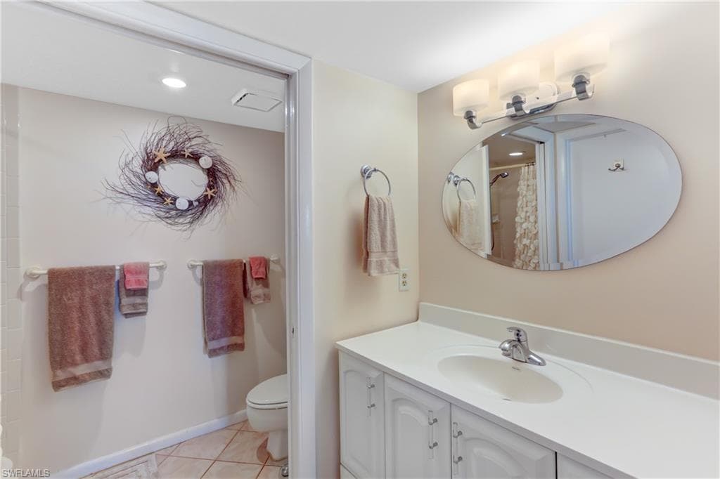 26371 Hickory BLVD # 304, BONITA SPRINGS FL 34134-17