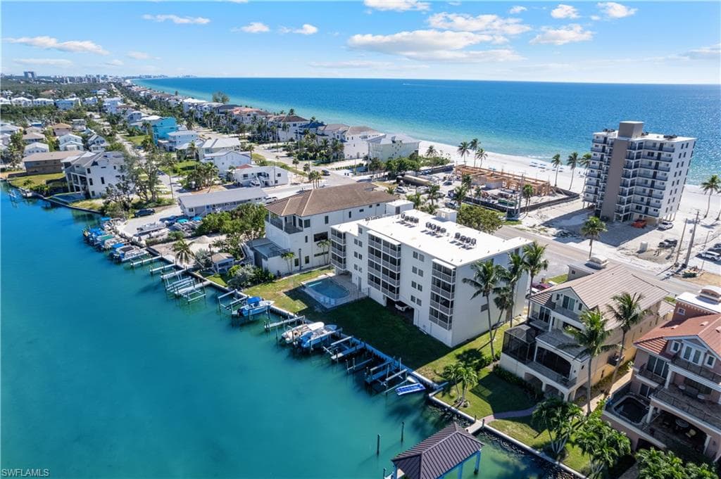 26371 Hickory BLVD # 304, BONITA SPRINGS FL 34134-20