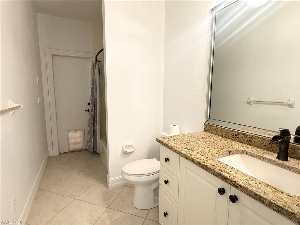 5071 Coral Wood DR, NAPLES FL 34119-17