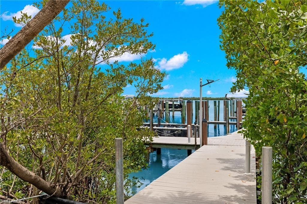 929 WHISKEY CREEK DR, MARCO ISLAND FL 34145-15