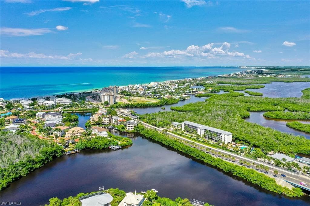 5220 Bonita Beach RD SW 204-22