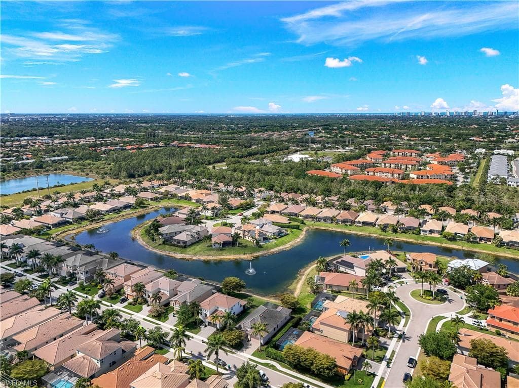 1685 Serrano CIR, NAPLES FL 34105-35