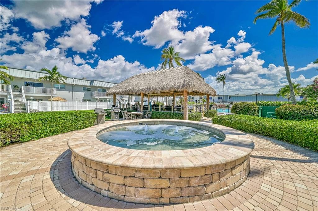 6777 Winkler RD # 278, FORT MYERS FL 33919-12