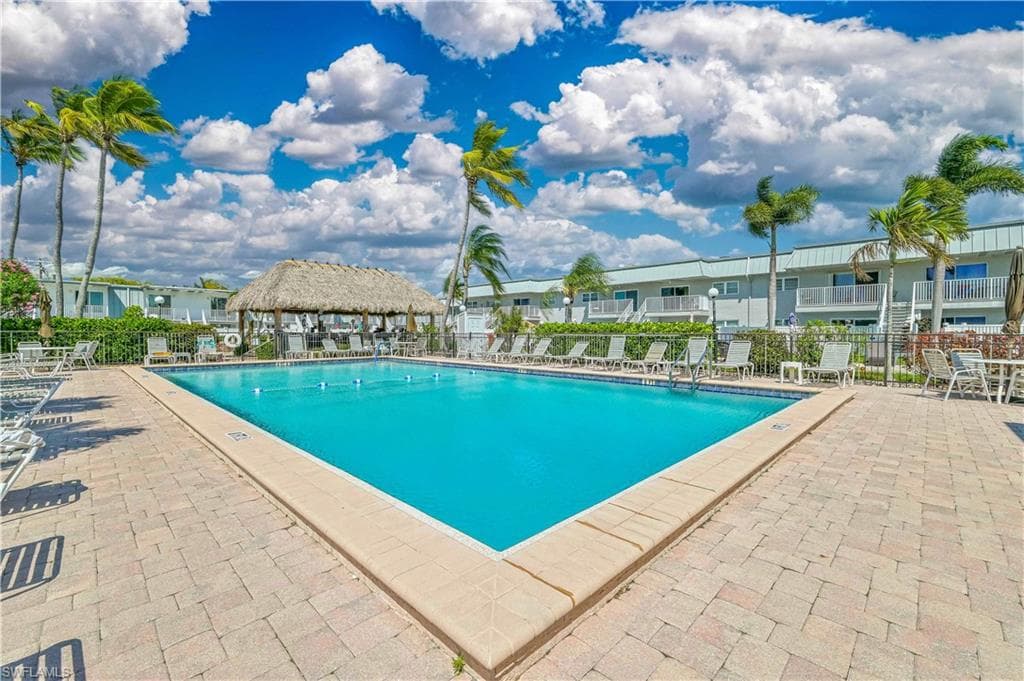6777 Winkler RD # 278, FORT MYERS FL 33919-13