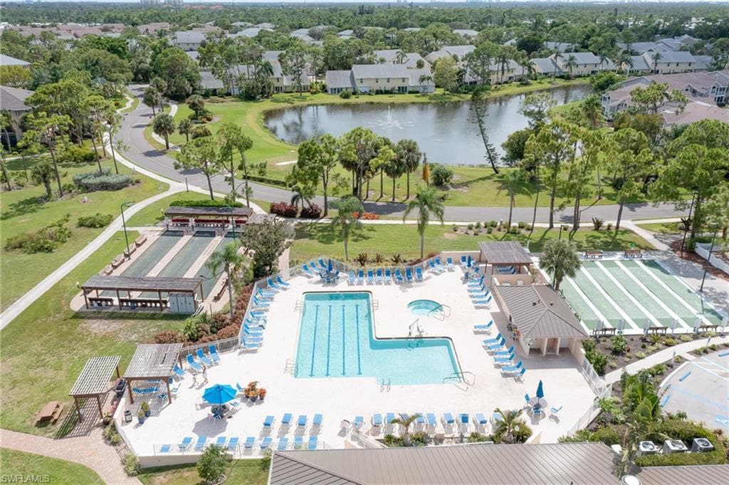 19851 Breckenridge DR # 401, ESTERO FL 33928-32