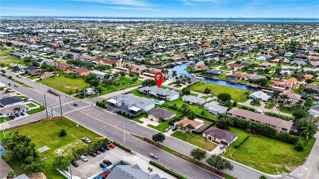 1203 SW 48th TER 202-42
