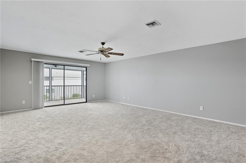1203 SW 48th TER 202-7