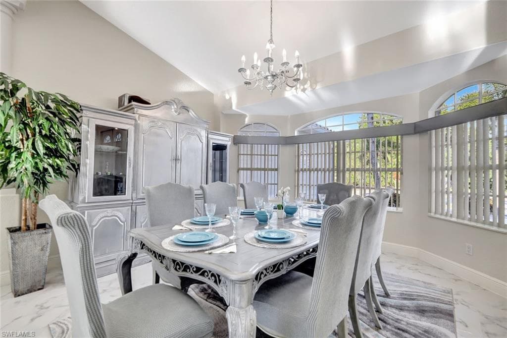 5508 Coronado PKWY, CAPE CORAL FL 33904-9