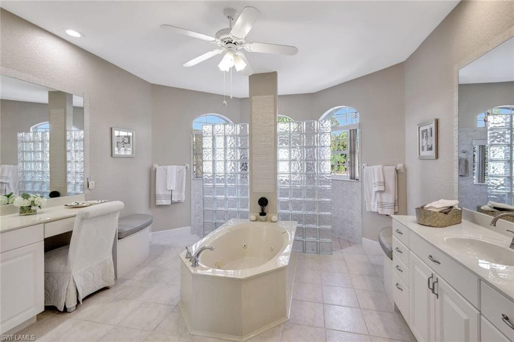 5508 Coronado PKWY, CAPE CORAL FL 33904-27